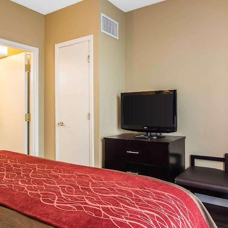 Comfort Inn&Suites near Six Flags Lithia Springs Eksteriør bilde