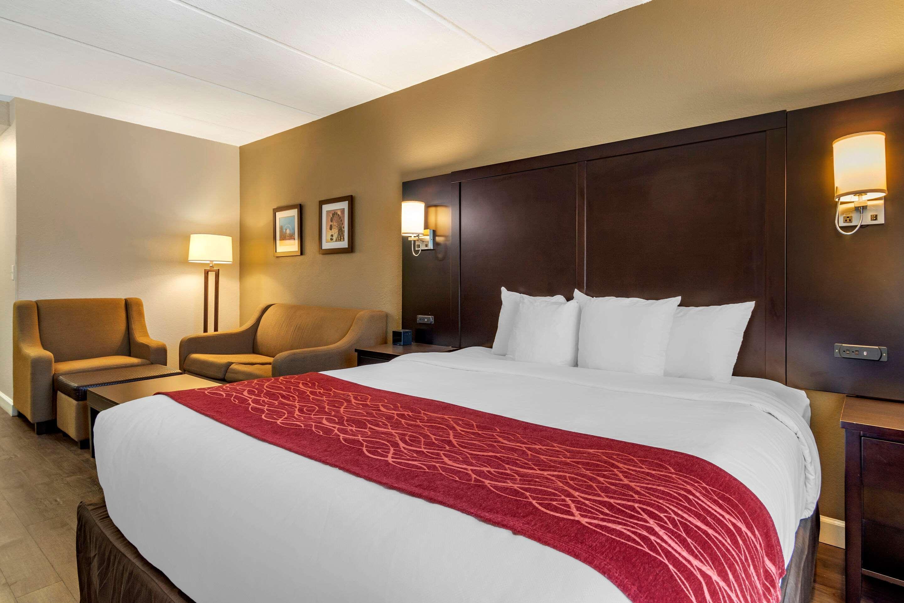 Comfort Inn&Suites near Six Flags Lithia Springs Eksteriør bilde