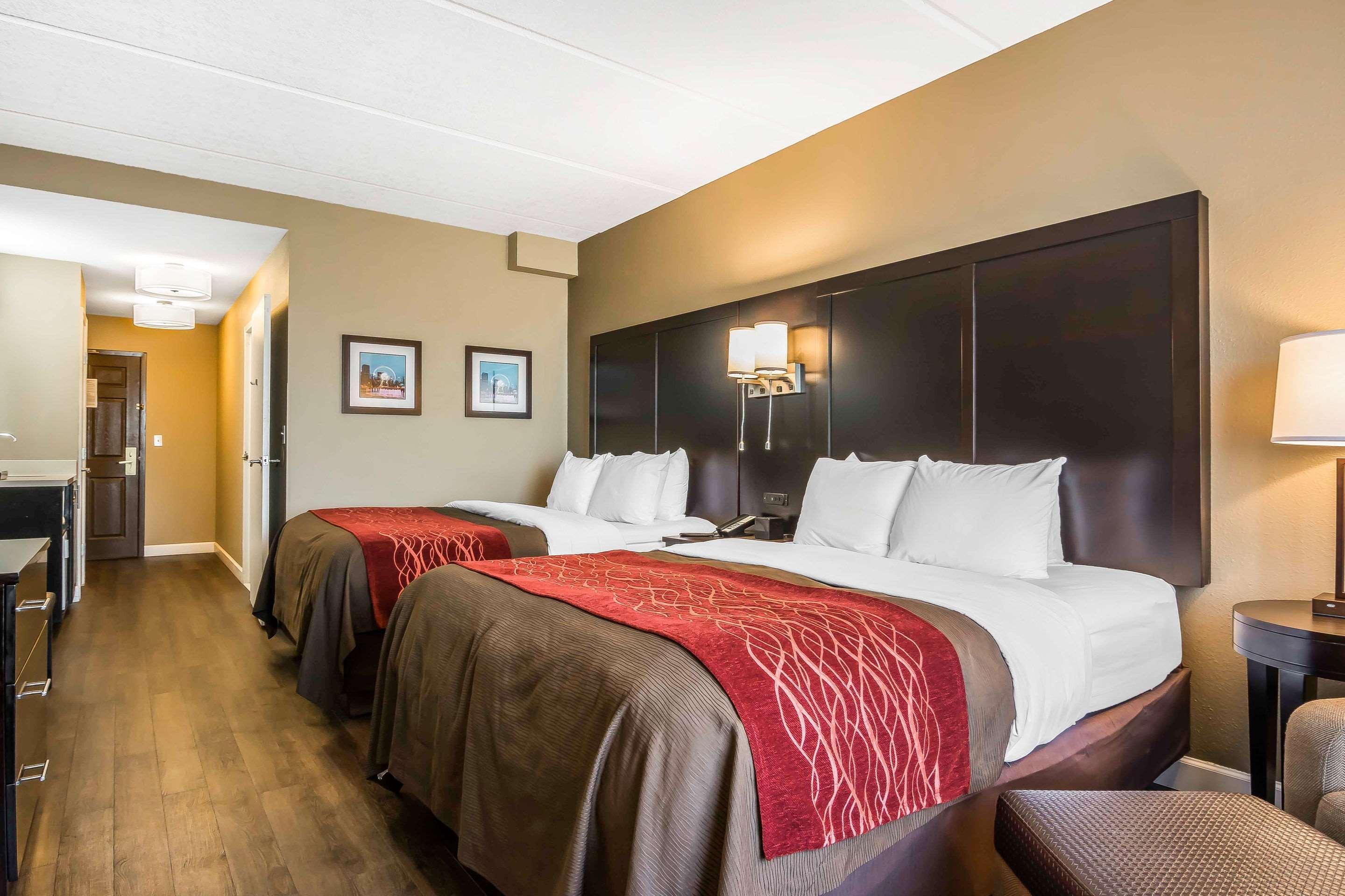 Comfort Inn&Suites near Six Flags Lithia Springs Eksteriør bilde