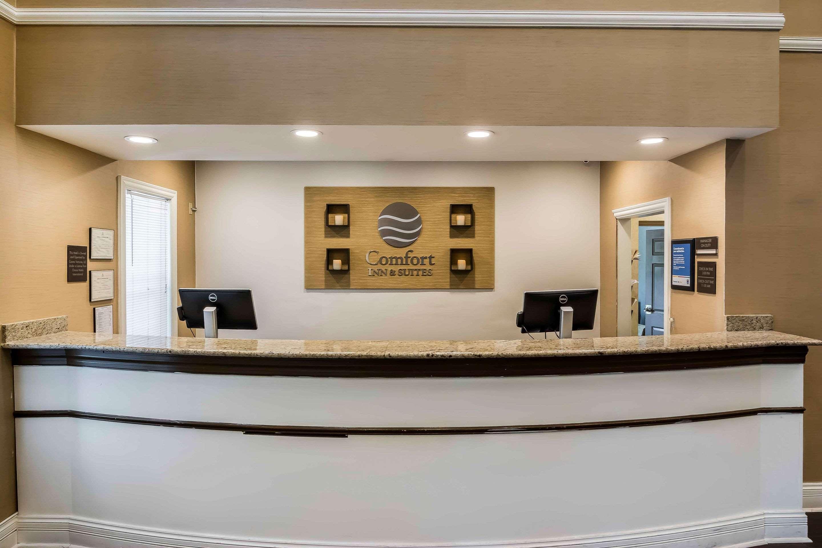 Comfort Inn&Suites near Six Flags Lithia Springs Eksteriør bilde