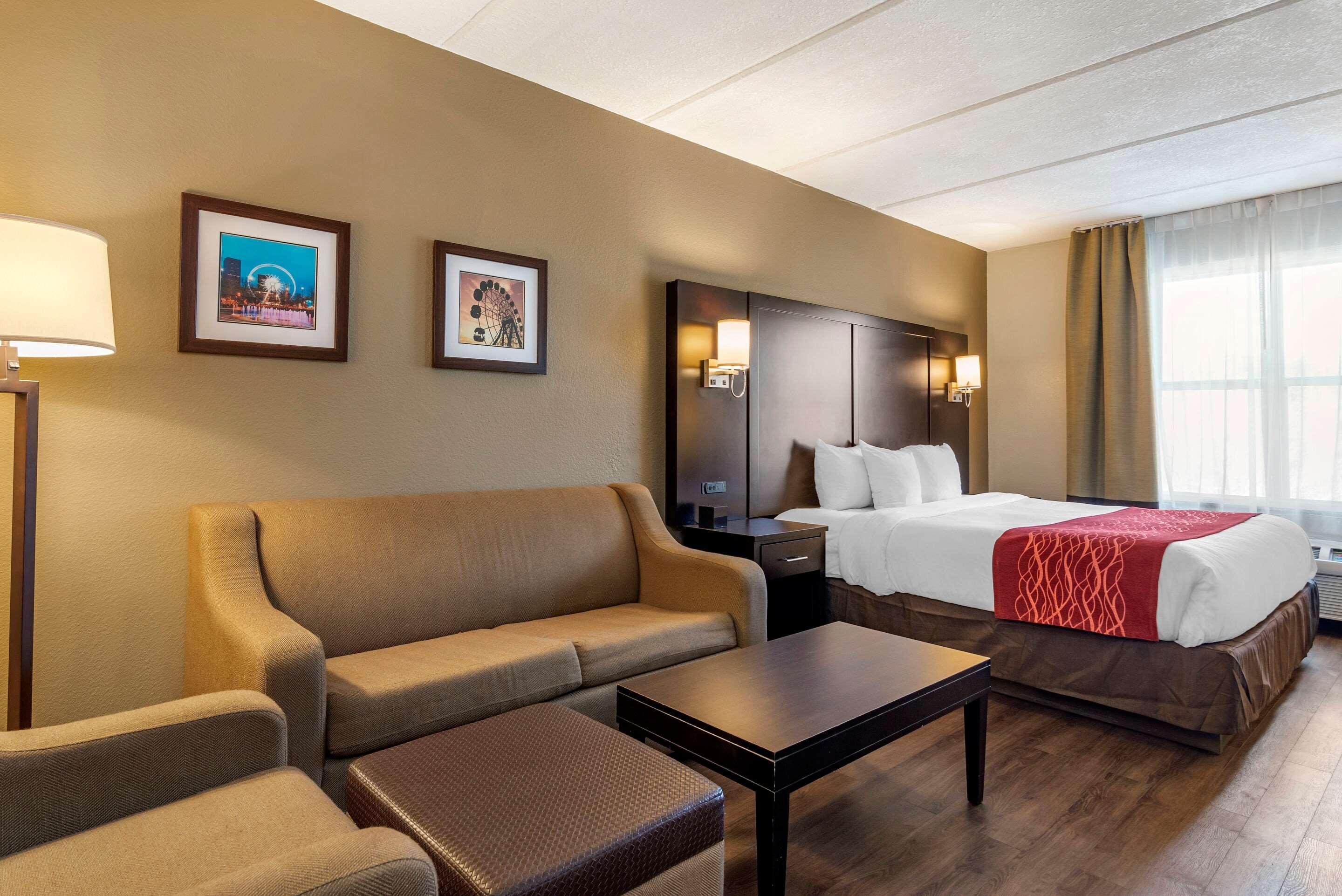 Comfort Inn&Suites near Six Flags Lithia Springs Eksteriør bilde