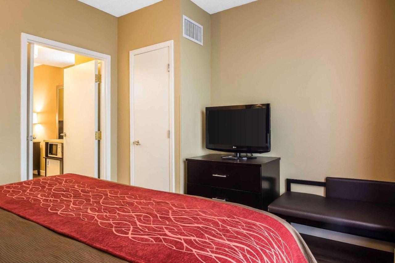 Comfort Inn&Suites near Six Flags Lithia Springs Eksteriør bilde